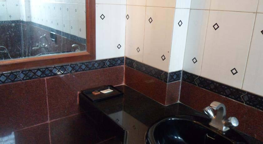 Hotel Meher Lodging, Nashik 5